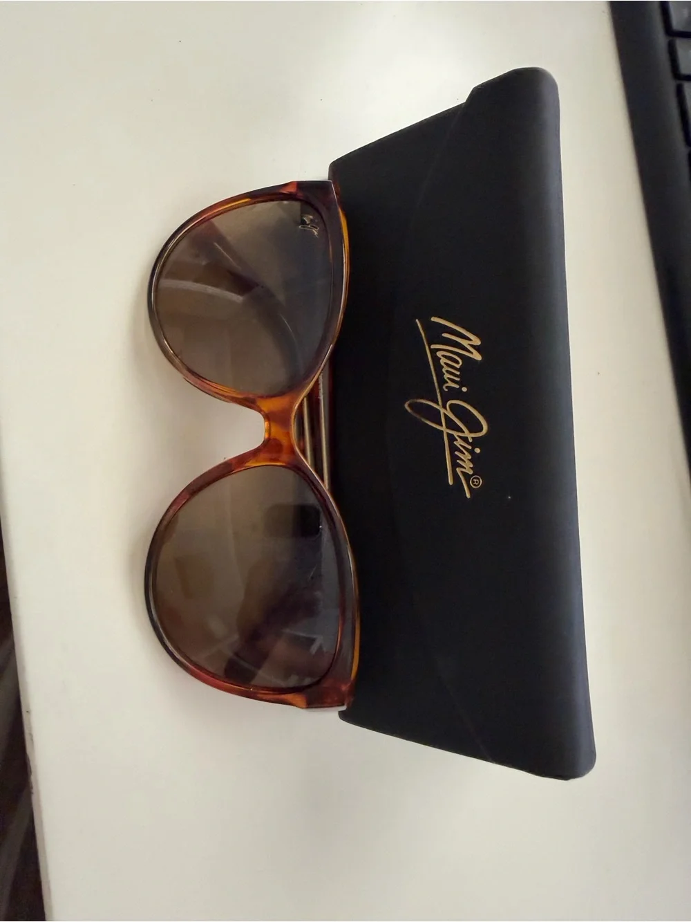 Maui Jim Tortoise Shell Sunglasses with Brown Lenses